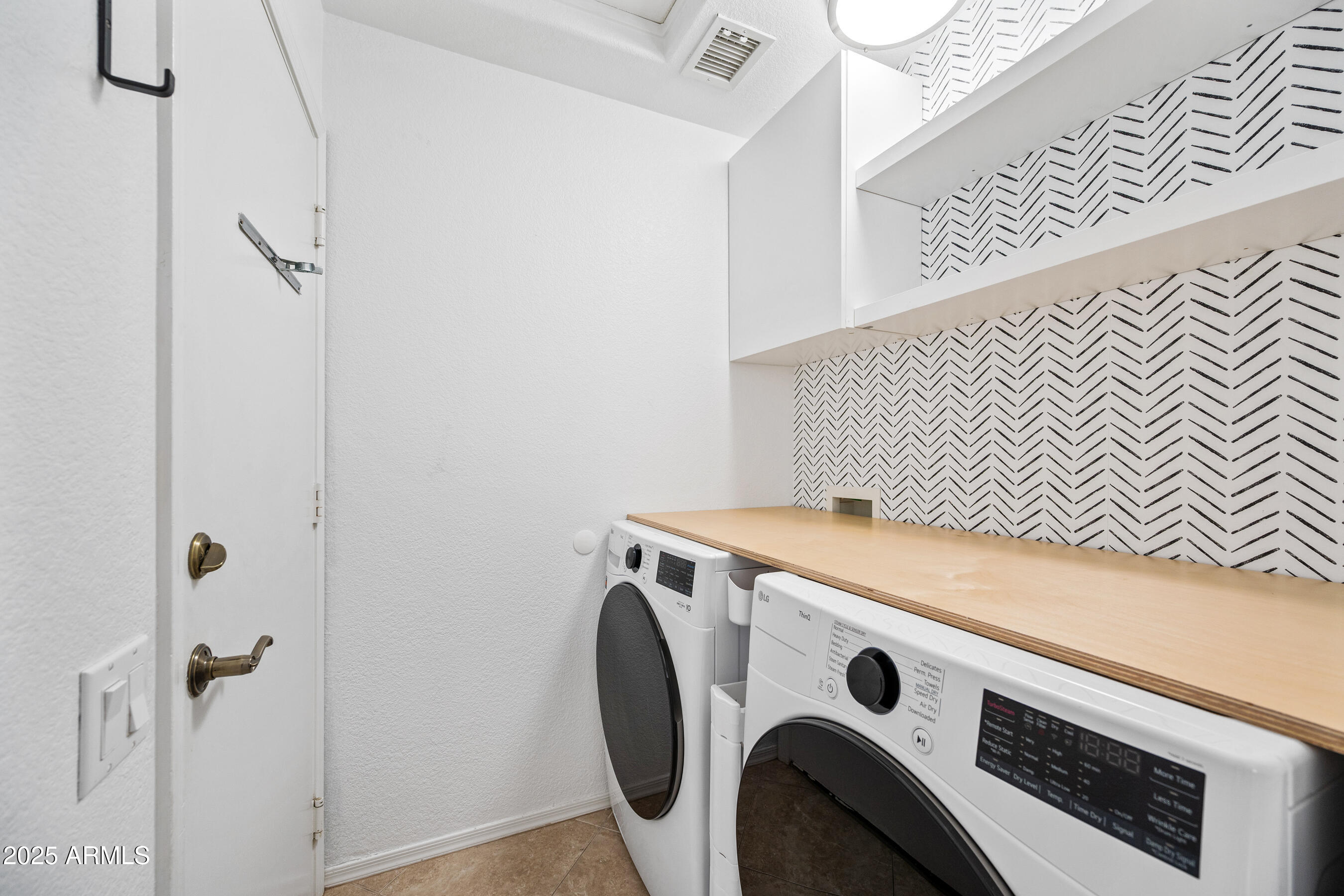 2508 East Paraiso Drive Phoenix, AZ 85024 - Photo 21 of 26 21-2508EPD-ocupix-