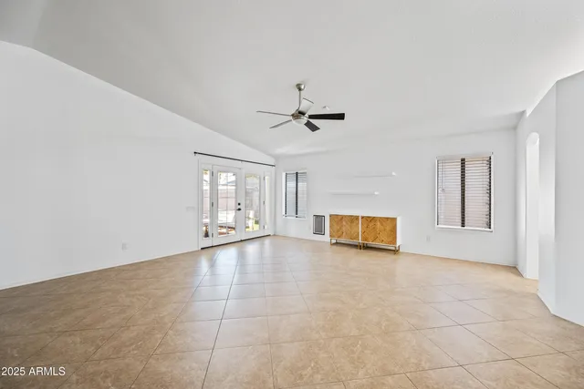 $2,400 | 2508 East Paraiso Drive, Phoenix, AZ 85024