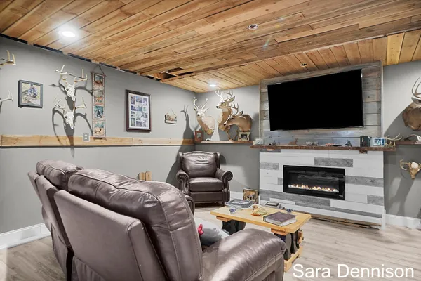 $575,000 | 13100 220th Avenue, Big Rapids, MI 49307