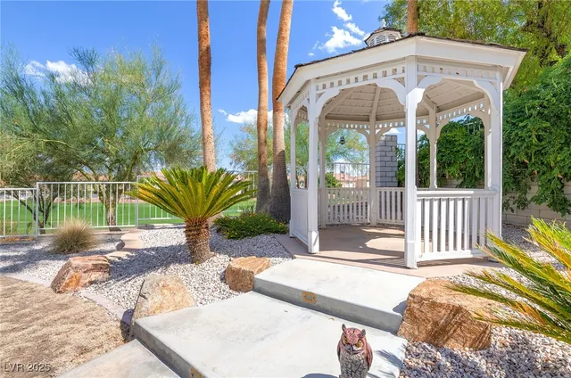 $1,140,000 | 174 Wentworth Drive, Henderson, NV 89074