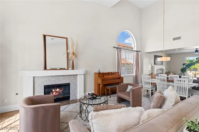 $1,140,000 | 174 Wentworth Drive, Henderson, NV 89074