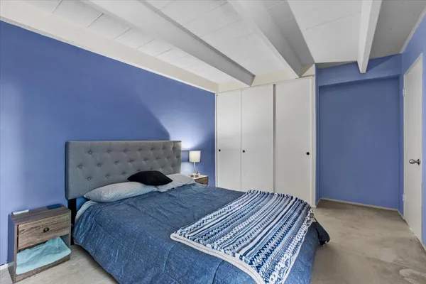 $149,999 | 1860 Sherman Avenue, Unit 4SW, Evanston, IL 60201