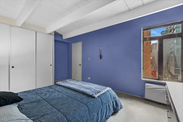 $149,999 | 1860 Sherman Avenue, Unit 4SW, Evanston, IL 60201