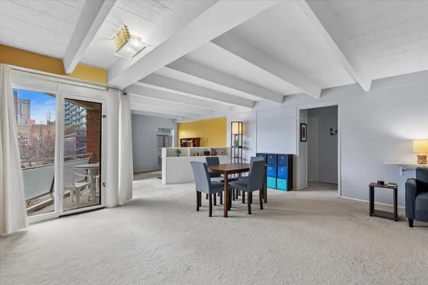 $149,999 | 1860 Sherman Avenue, Unit 4SW, Evanston, IL 60201