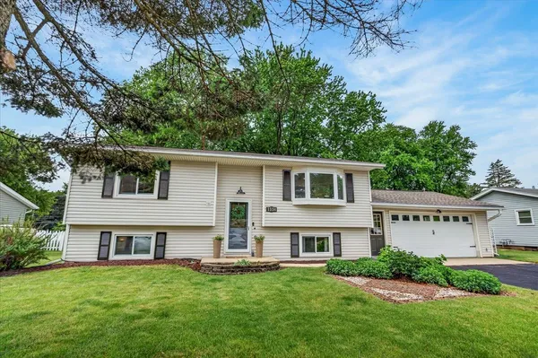 $450,000 | 1334 North Page Street, Stoughton, WI 53589