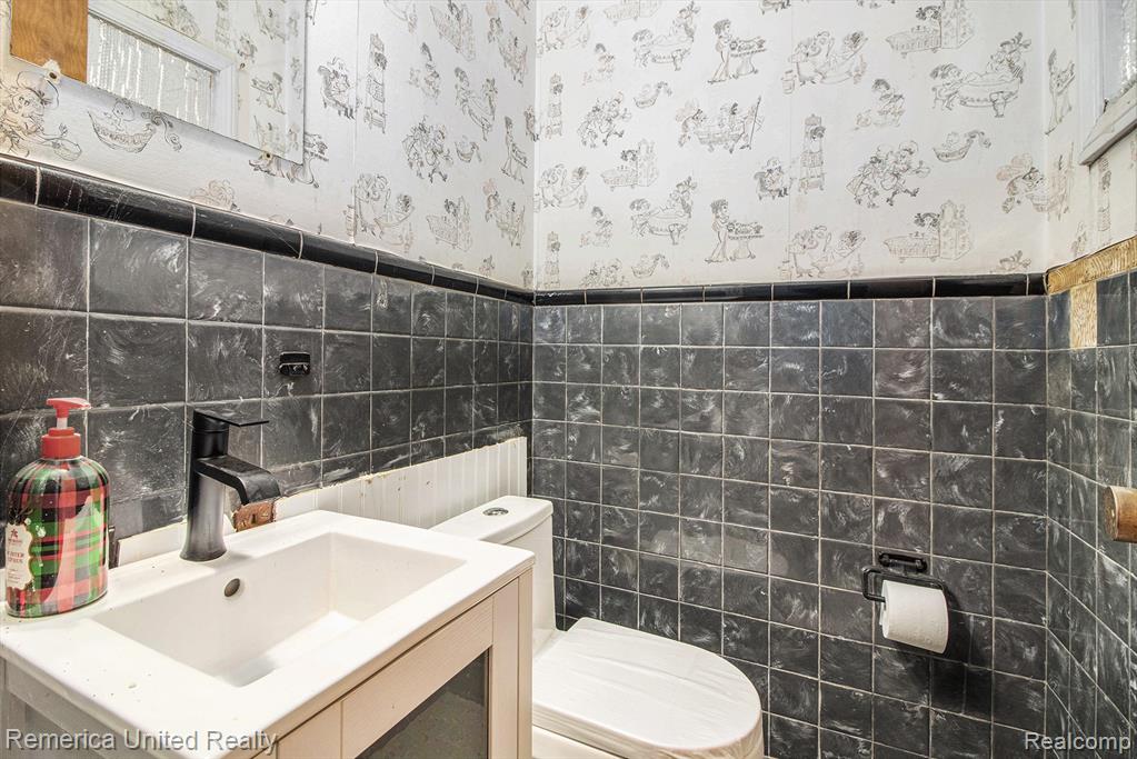 19368 Midway Road Southfield, MI 48075 - Photo 10 of 13 Gallery Image 10
