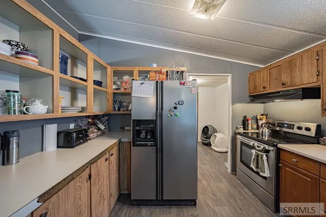 $95,000 | 2374 North Pinewood Drive, Idaho Falls, ID 83401