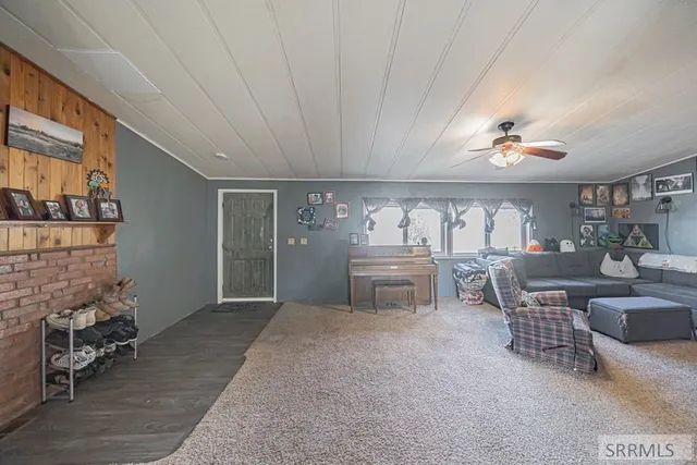 $95,000 | 2374 North Pinewood Drive, Idaho Falls, ID 83401