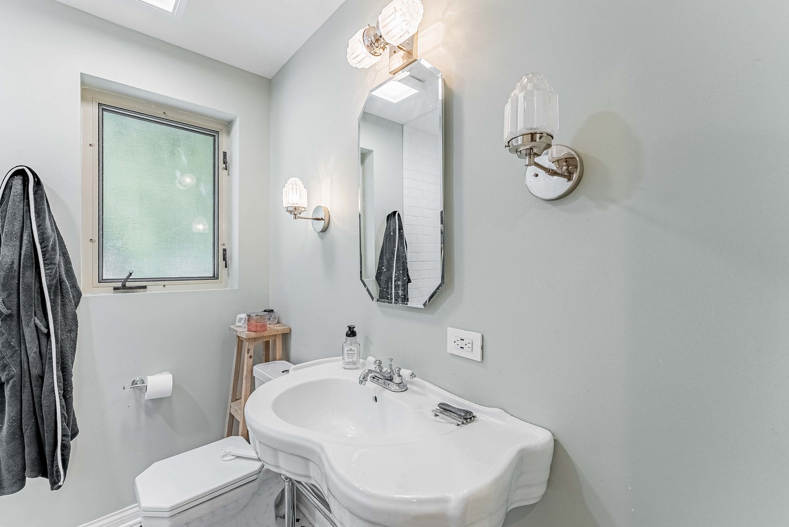 2844 South Throop Street Chicago, IL 60608 - Photo 12 of 45