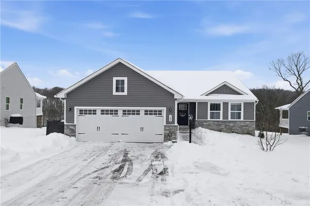 $443,000 | 142 Olivia Drive, Monaca, PA 15061