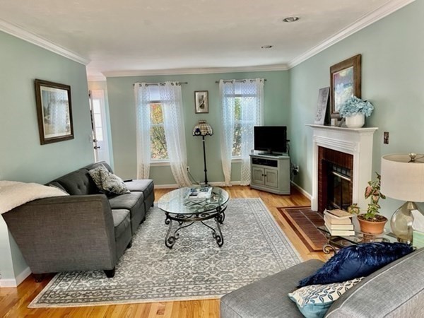 19 Robinette Road Stoughton, MA 02072 - Photo 7 of 28 Gallery Image 7