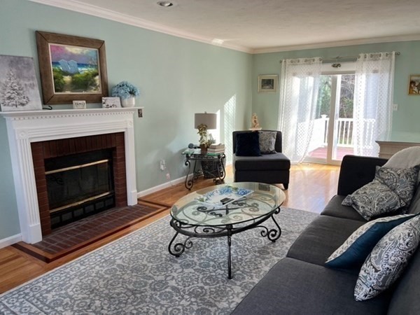 19 Robinette Road Stoughton, MA 02072 - Photo 8 of 28 Gallery Image 8