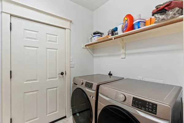 $350,000 | 6608 Lantern View Drive, Unit 102, Jonestown, TX 78645