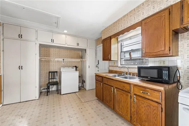 $135,000 | 4905 Vista Street, Kansas City, KS 66106