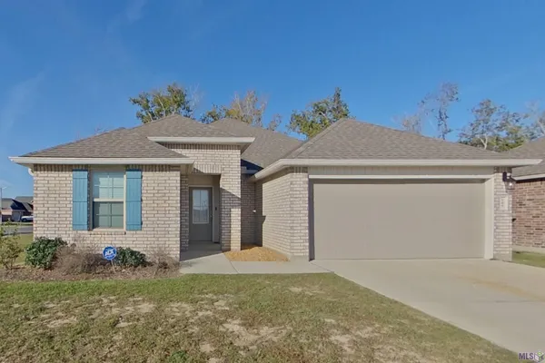 $1,890 | 208 Yardley Court, Lafayette, LA 70507