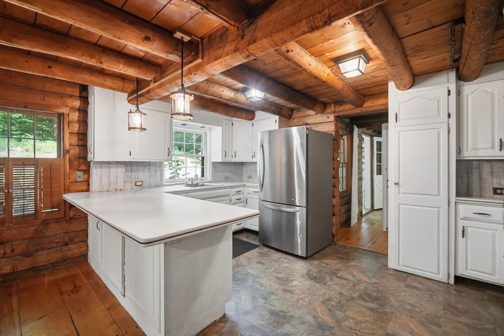 95 Packardville Road Pelham, MA 01002 - Photo 9 of 26
