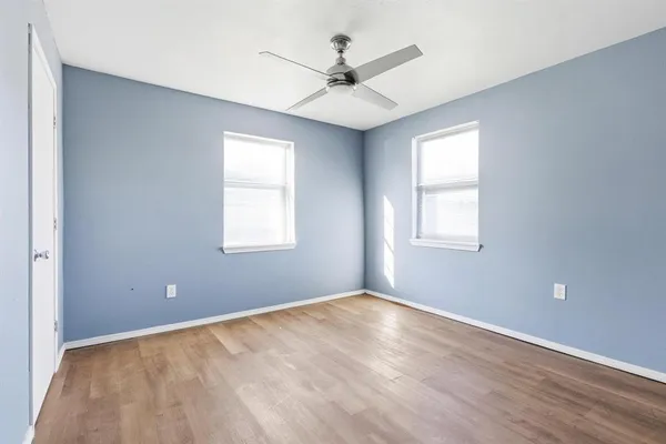 $1,250 | 916 8th Street Northwest, Paris, TX 75460
