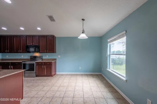 $2,150 | 4667 Pine Lake Drive, Middleburg, FL 32068