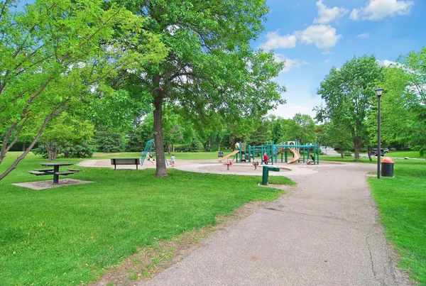 $3,495,000 | 5232 Brookview Avenue, Edina, MN 55424