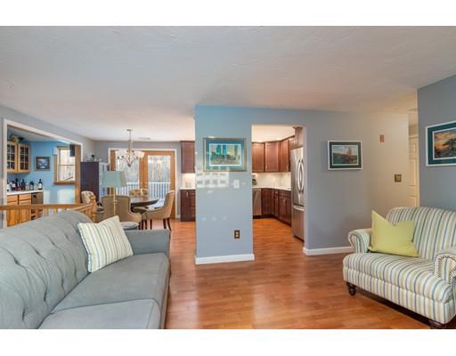 90 Ashtead Road Bridgewater, MA 02324 - Photo 8 of 23 Gallery Image 8