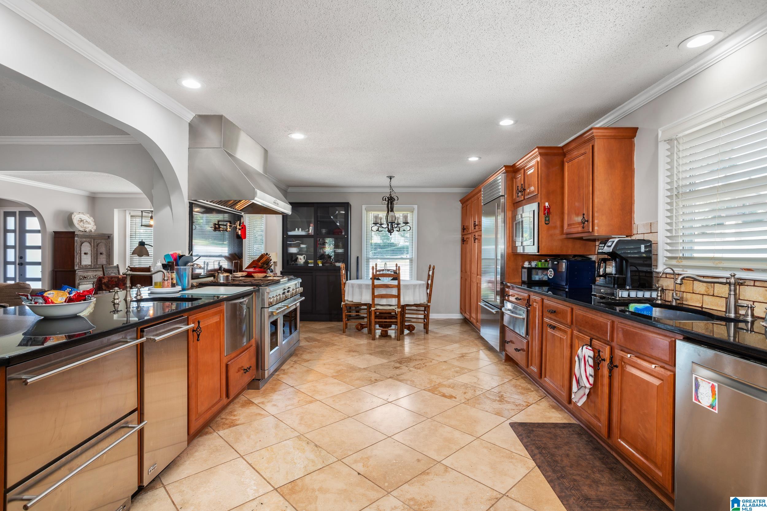 301 Woodward Road Trussville, AL 35173 - Photo 11 of 42