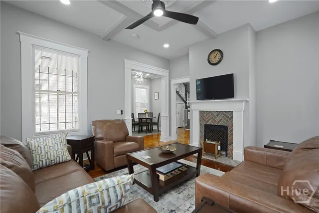 $3,200 | 306 West 42nd Street, Savannah, GA 31401