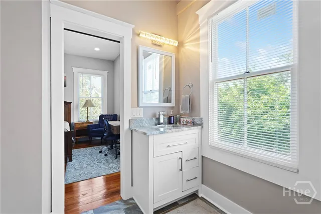 $3,200 | 306 West 42nd Street, Savannah, GA 31401