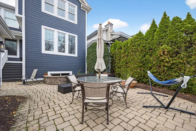 $1,299,000 | 107 South Prospect Avenue, Clarendon Hills, IL 60514