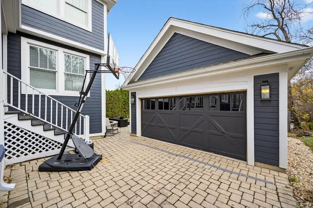 $1,299,000 | 107 South Prospect Avenue, Clarendon Hills, IL 60514