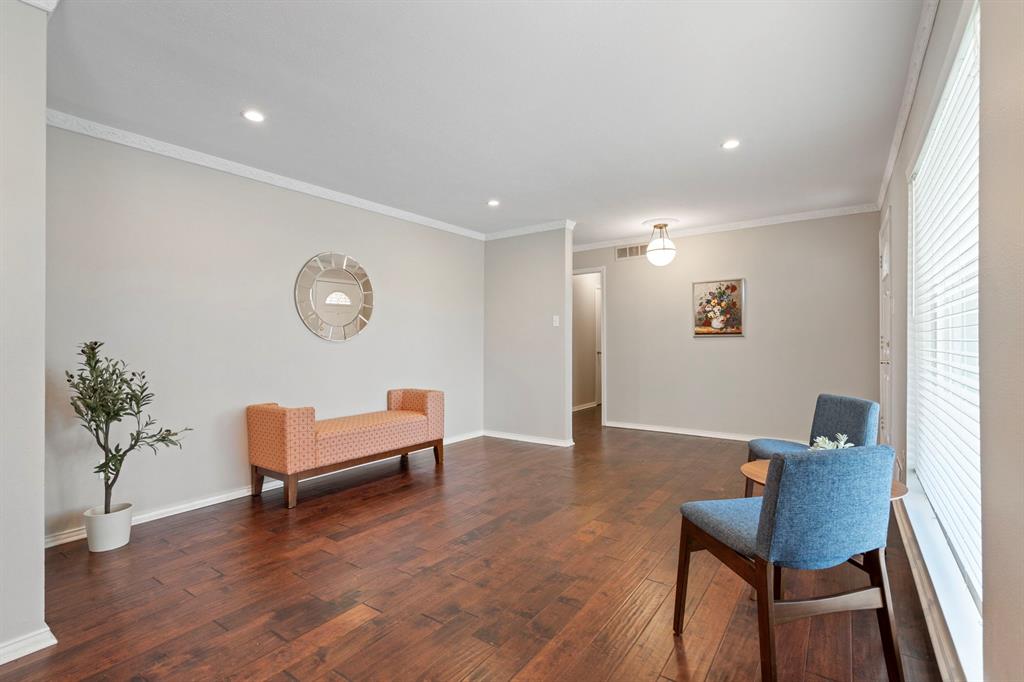 7707 La Risa Drive Dallas, TX 75248 - Photo 17 of 40