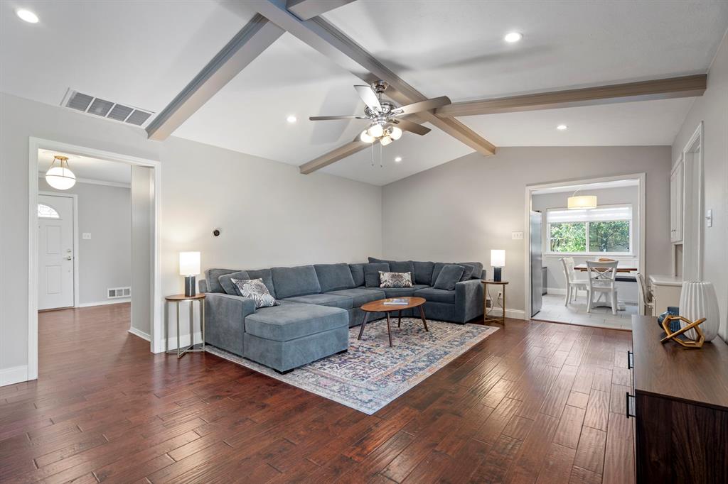 7707 La Risa Drive Dallas, TX 75248 - Photo 4 of 40