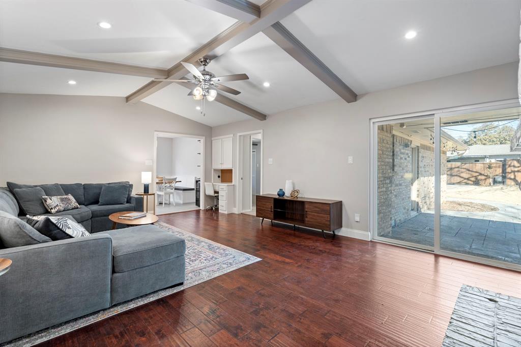 7707 La Risa Drive Dallas, TX 75248 - Photo 5 of 40