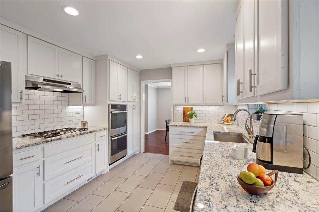 7707 La Risa Drive Dallas, TX 75248 - Photo 9 of 40