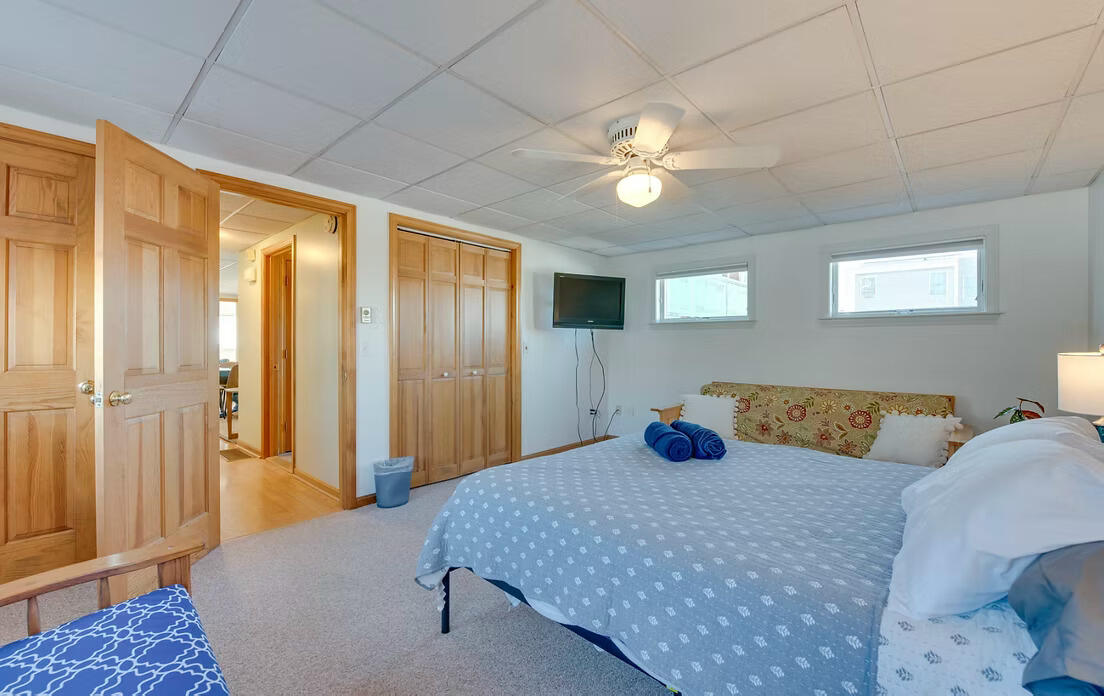 268 Atlantic Avenue Wells, ME 04090 - Photo 23 of 35 Bedroom