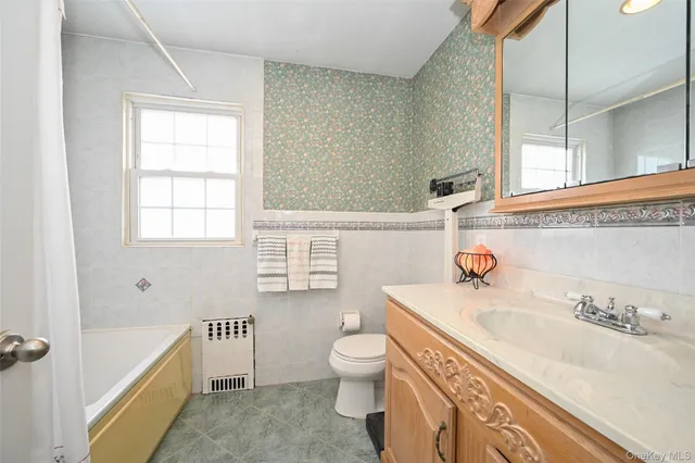 $878,000 | 219 Floral Boulevard, Floral Park, NY 11001