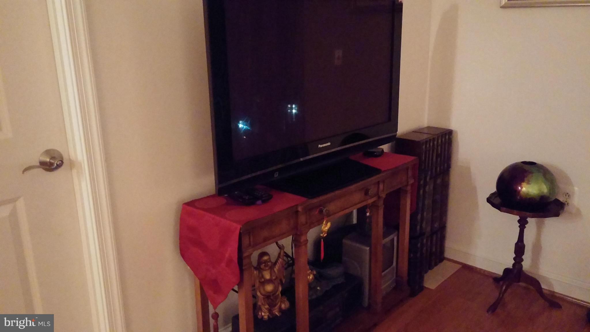 11990 Market Street, Unit 208 Reston, VA 20190 - Photo 14 of 30 TV, furniture conveys