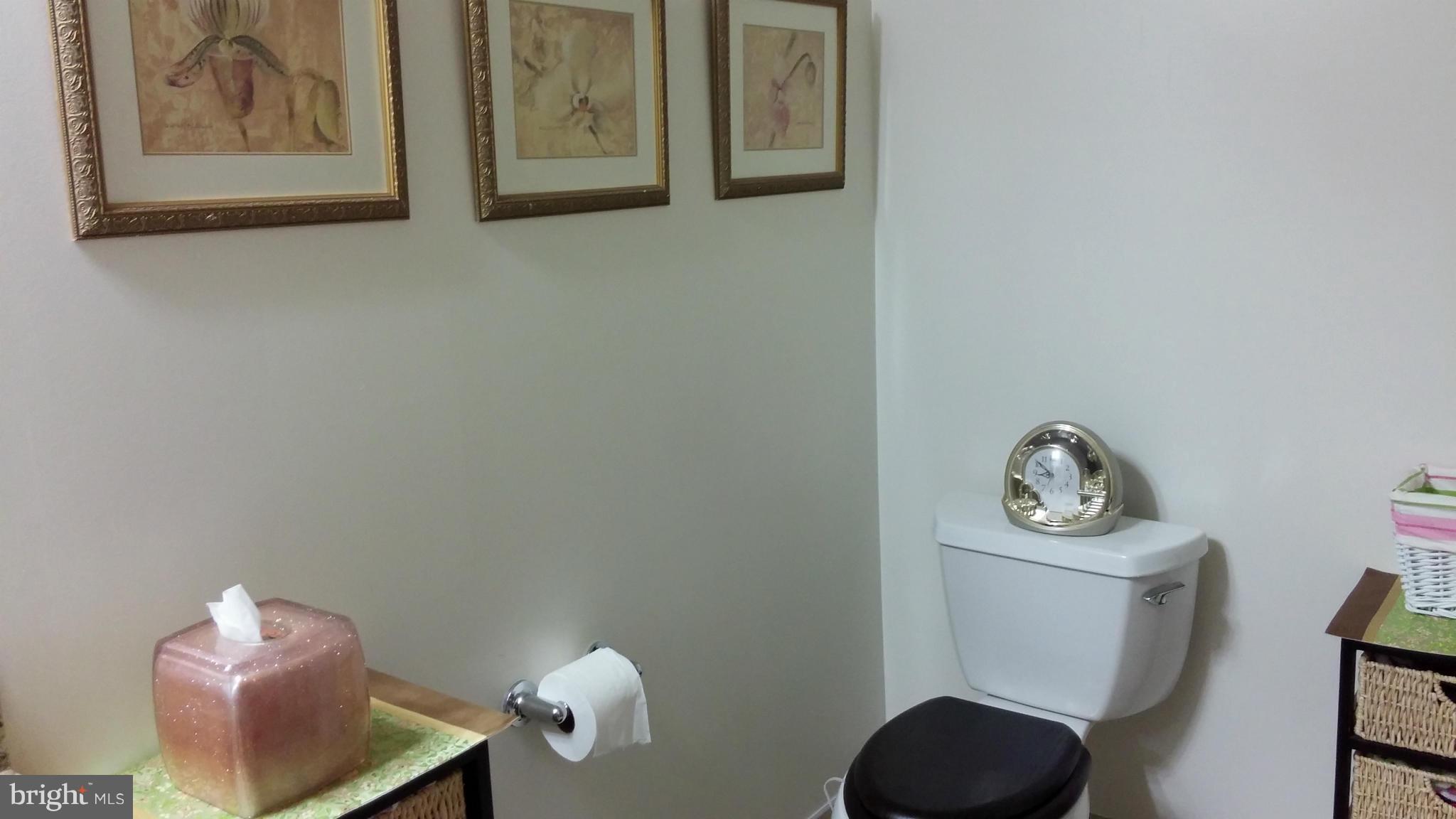 11990 Market Street, Unit 208 Reston, VA 20190 - Photo 5 of 30 Bath