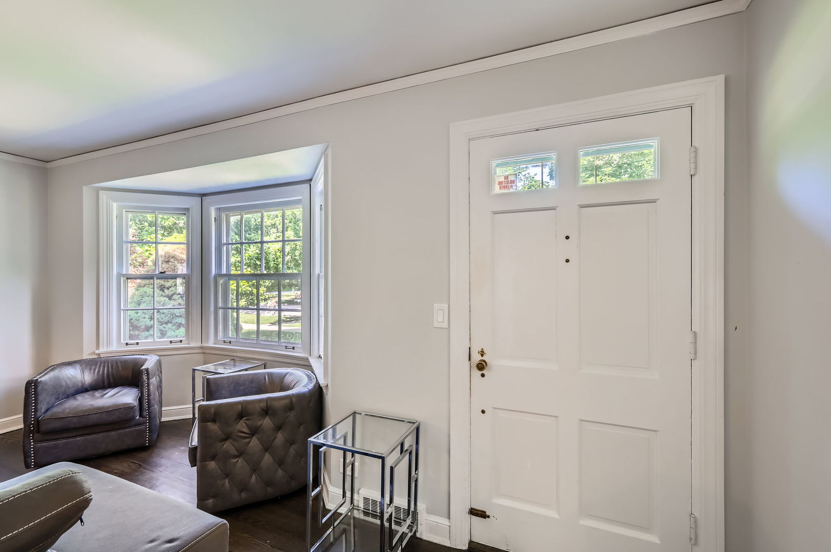 610 South Knight Avenue Park Ridge, IL 60068 - Photo 3 of 27 Gallery Image 3