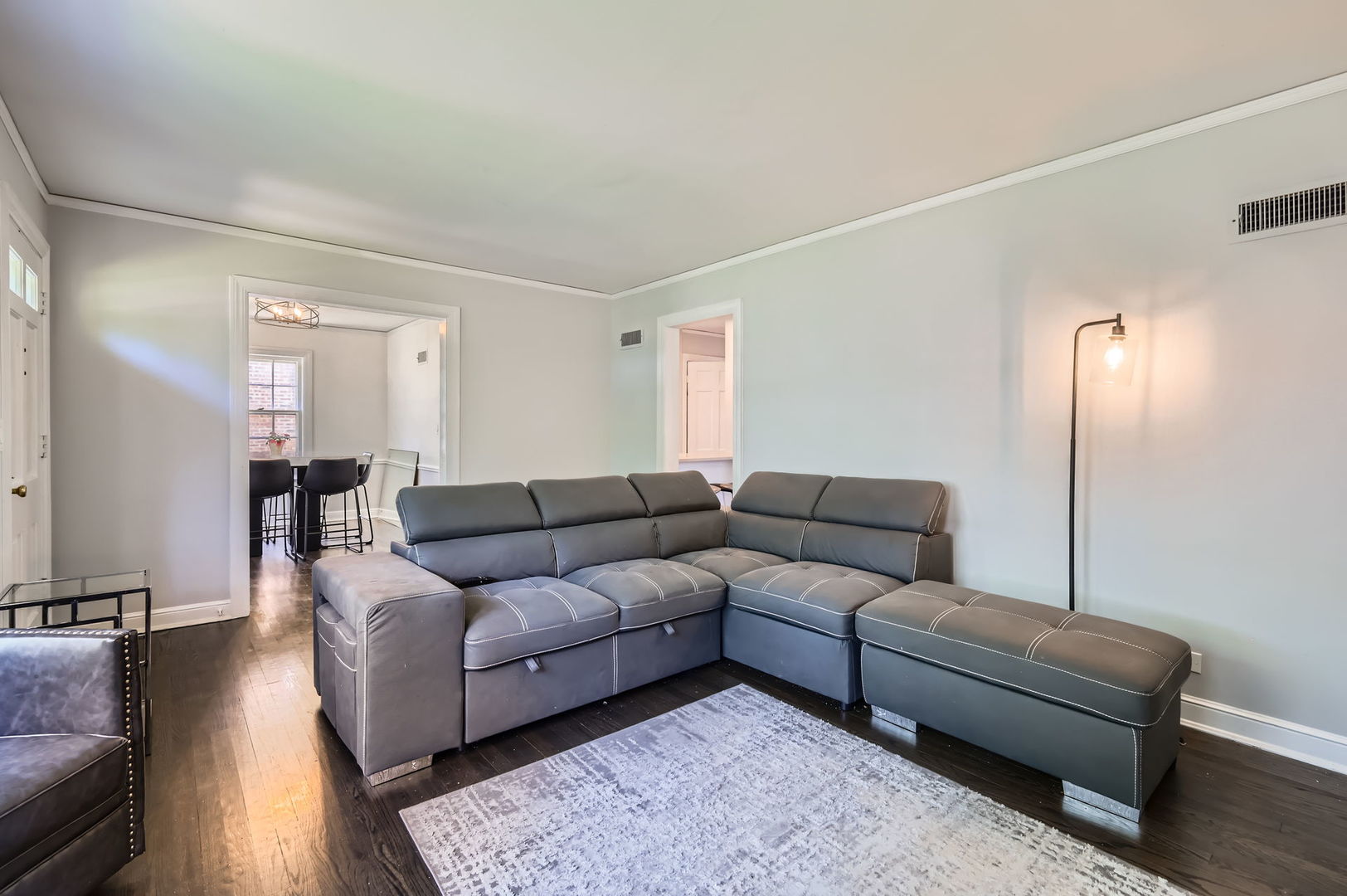 610 South Knight Avenue Park Ridge, IL 60068 - Photo 4 of 27 Gallery Image 4