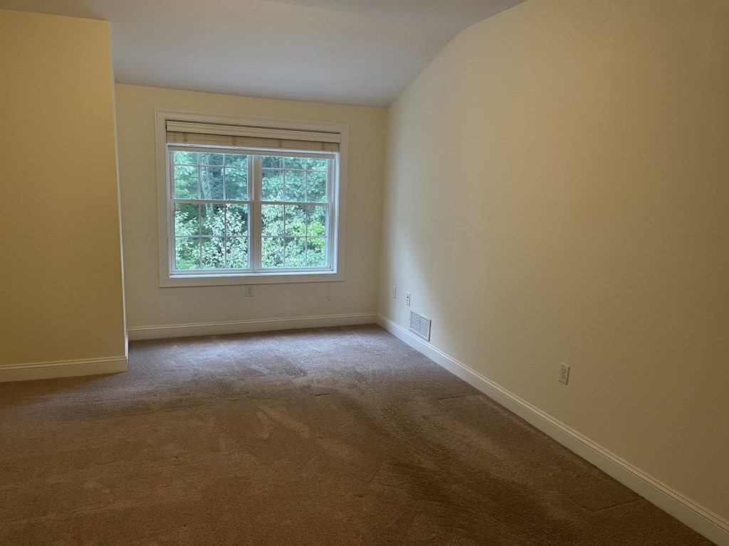4 Charles Ridge Road, Unit B Littleton, MA 01460 - Photo 8 of 19