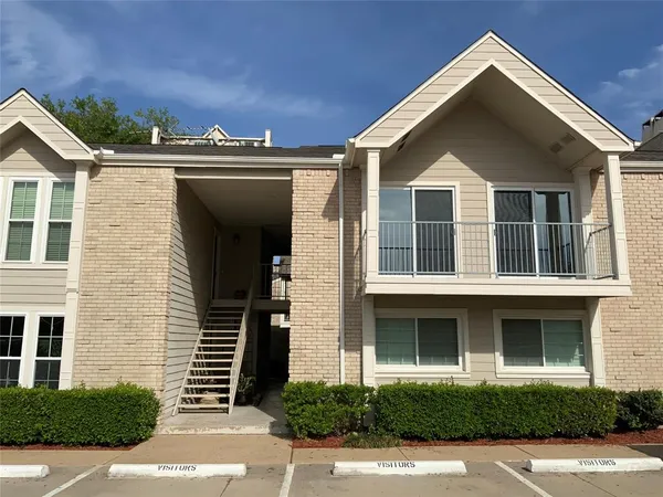 $1,850 | 5881 Preston View Boulevard, Unit 215, Dallas, TX 75240