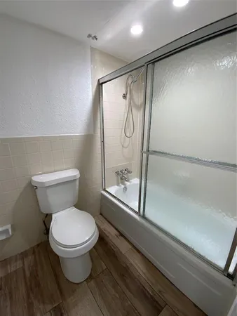 $1,850 | 5881 Preston View Boulevard, Unit 215, Dallas, TX 75240