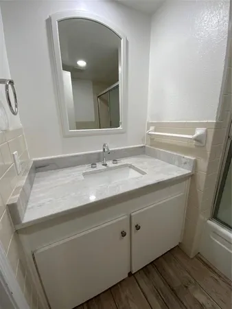 $1,850 | 5881 Preston View Boulevard, Unit 215, Dallas, TX 75240