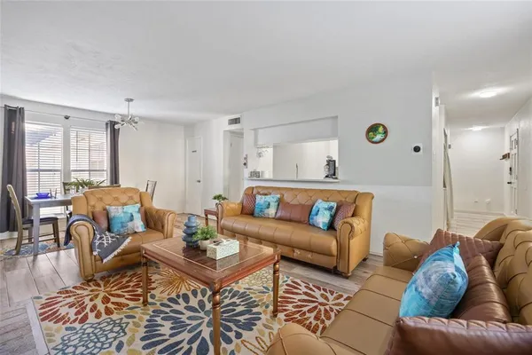 $1,850 | 5881 Preston View Boulevard, Unit 215, Dallas, TX 75240