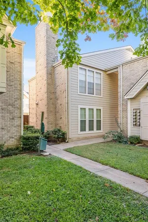$1,850 | 5881 Preston View Boulevard, Unit 215, Dallas, TX 75240