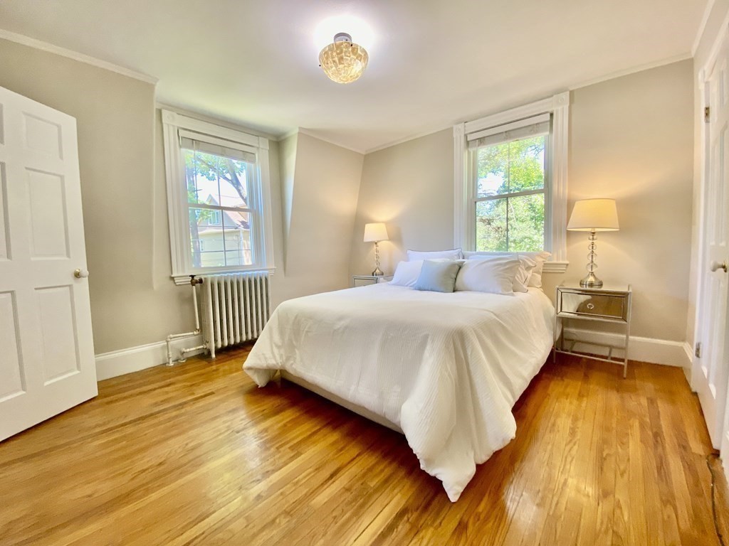 12 Walnut Street Needham, MA 02492 - Photo 15 of 32