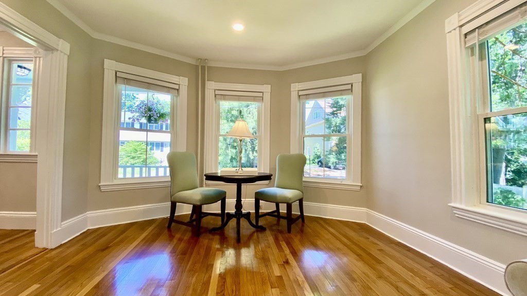 12 Walnut Street Needham, MA 02492 - Photo 4 of 32