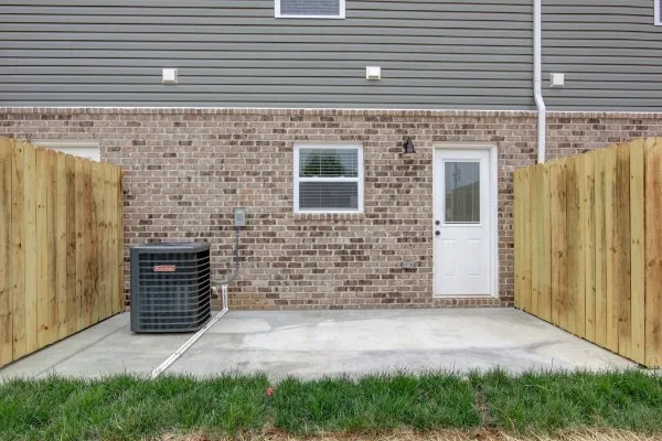 $1,250 | 1115 Hillwood Drive, Unit E3, Clarksville, TN 37040