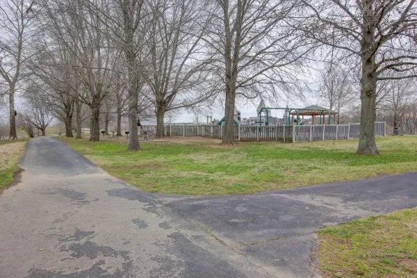 $1,250 | 1115 Hillwood Drive, Unit E3, Clarksville, TN 37040