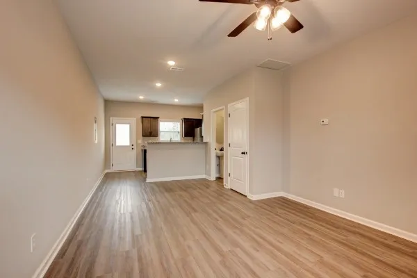 $1,250 | 1115 Hillwood Drive, Unit E3, Clarksville, TN 37040